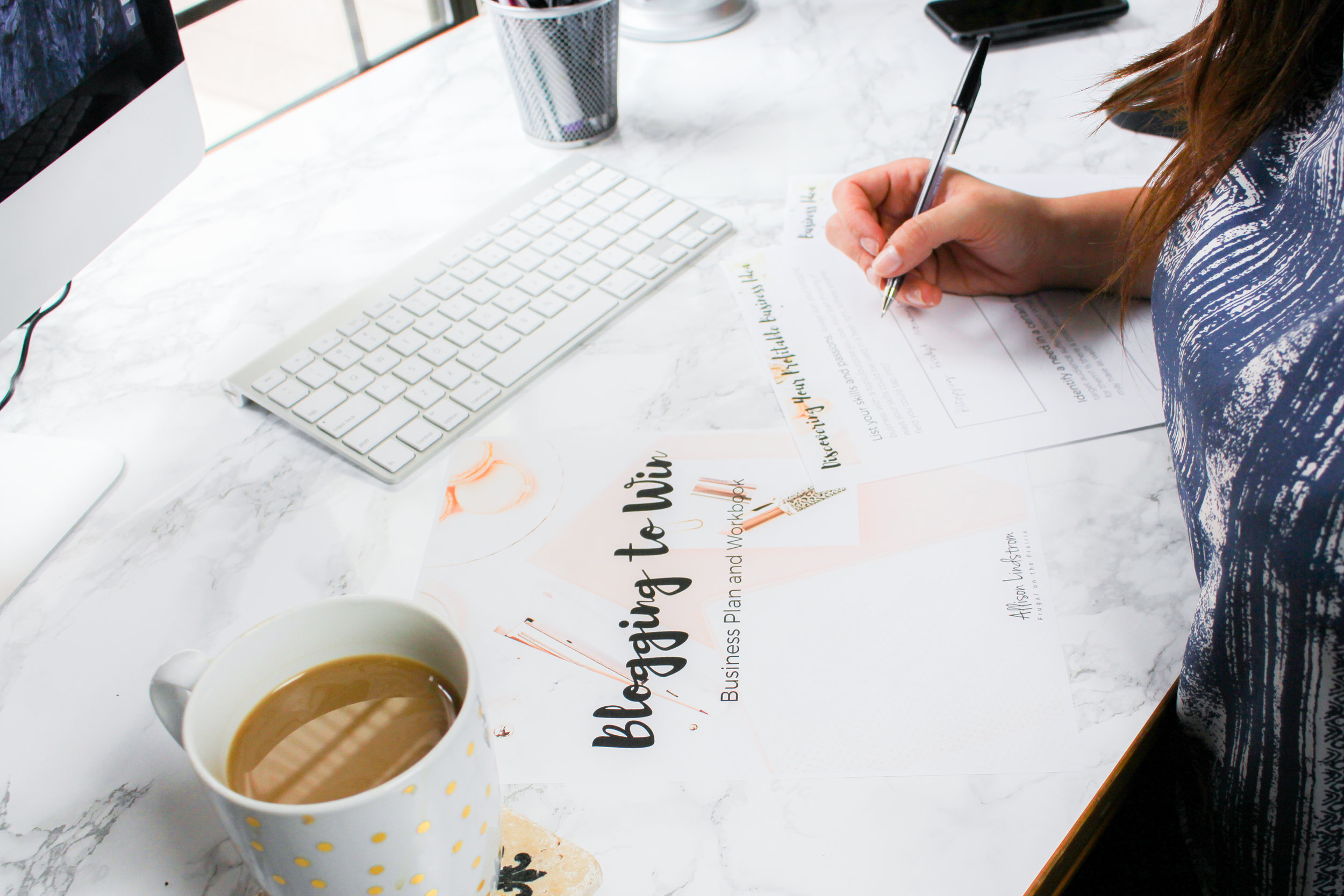 Want to create your blog business plan and organize your strategies? My Blogging to Win Workbook is a 60+ page workbook made just for you! I don't just give you a space to fill in the blanks, I ask you questions and give you prompts to get the ball …